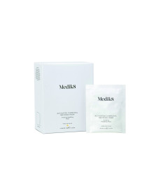 Medik8 Activated Charcoal Refining Mask Очищаюча пори маска-плівка з вугіллям (5 саше) - Написати відгук