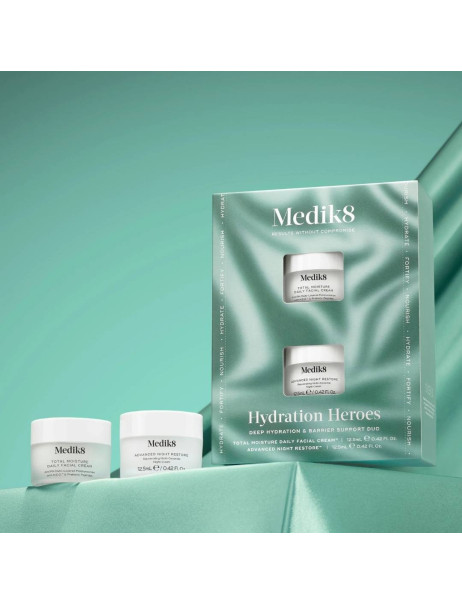 Medik8 Hydration Heroes Набір тревел-версій бестселерних кремів для глибокого зволоження та підтримки захисного бар’єра шкіри