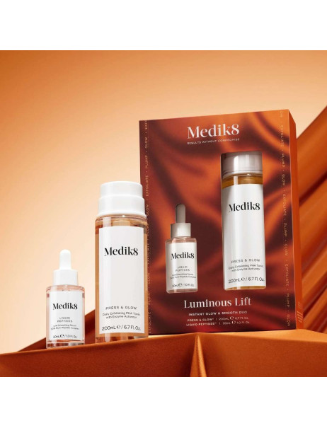 Medik8 Luminous Lift Набор для мгновенного сияния и разглаживания кожи