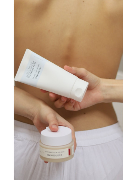 Rawquest Milk Thistle Brightening Spa Cleansing Foam Освітлювальна очищувальна пінка з розторопшею