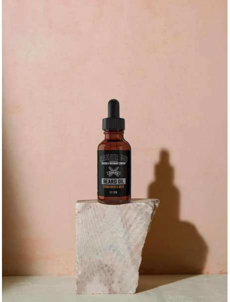 Razor MD Beard Oil Sandalwood Musk Олія для бороди з екстрактом сандалового дерева та мускусу