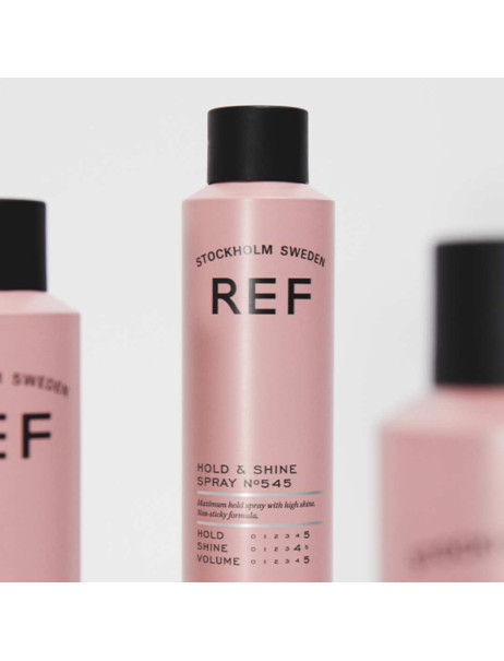 REF Hold & Shine Spray N°545 Лак для блиску волосся