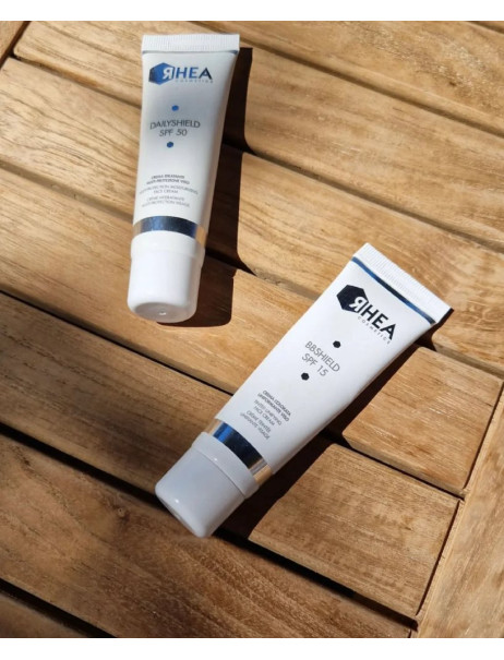 Rhea Cosmetics BBShield Tinted Unifying Face Cream SPF15 ВВ Крем для обличчя