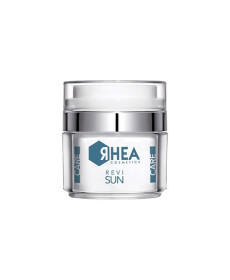 Rhea Cosmetics ReviSun Відновлюючий крем для обличчя до та після сонця - Написати відгук