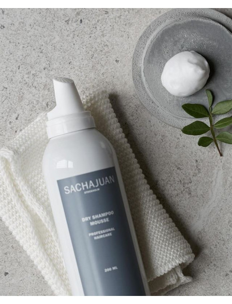 Sachajuan Dry Shampoo Mousse Сухой шампунь-мусс для быстрого эффекта чистоты и объема волос
