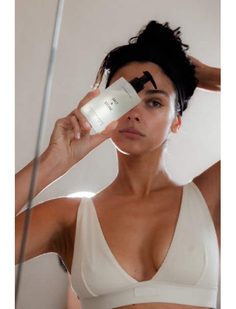 Salt & Stone Spirulina & Yuzu Facial Cleanser Очищувальний гель для обличчя з морськими водоростями та юзу