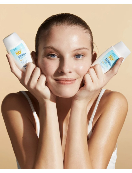 Sensilis Water Fluide SPF50+ Color Сонцезахисний антивіковий флюїд з тоном