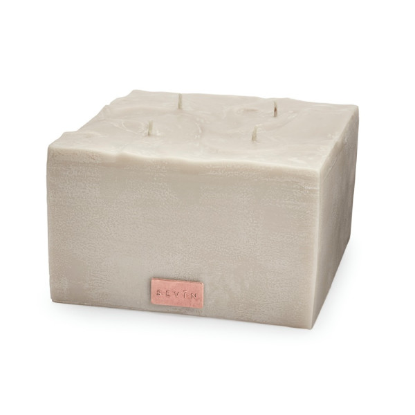 Sevin London Scented Candle Fresh Clay Large Ароматическая свеча с ароматом мускусной ванили и иланг-иланга