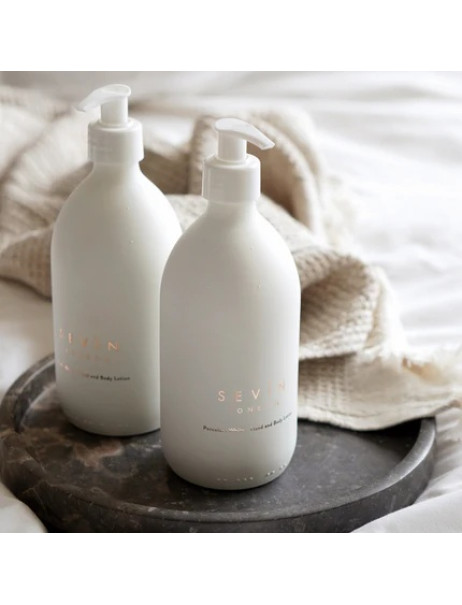 Sevin London Hand & Body Lotion Porcelain White Refill Лосьон для рук и тела с ароматом цветков жасмина и амбры (рефилл)