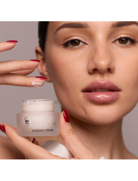 Spa Treatment Essence Cream G Регенеруючий крем-есенція