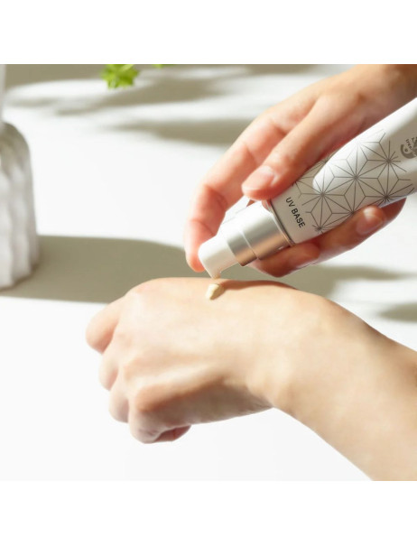 Spa Treatment UV Base G Праймер з наночастинками з SPF 50