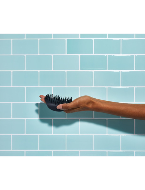 Tangle Teezer The Scalp Exfoliator and Massager Onyx Black Щітка для масажу голови
