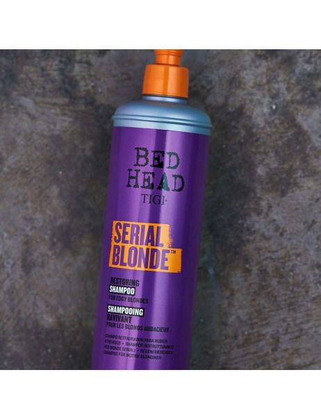 Tigi Bed Head Serial Blonde Restoring Shampoo Шампунь для блонда