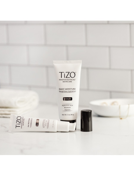 TiZO Photoceutical Skincare Daily Moisture Відновлюючий зволожувальний крем для фотопошкодженої шкіри