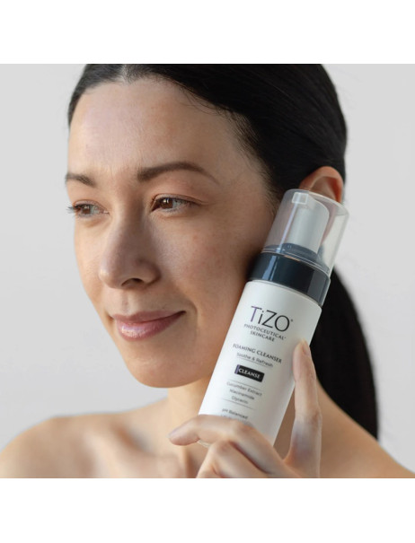 TiZO Photoceutical Skincare Foaming Cleanser Очищуюча пінка для вмивання