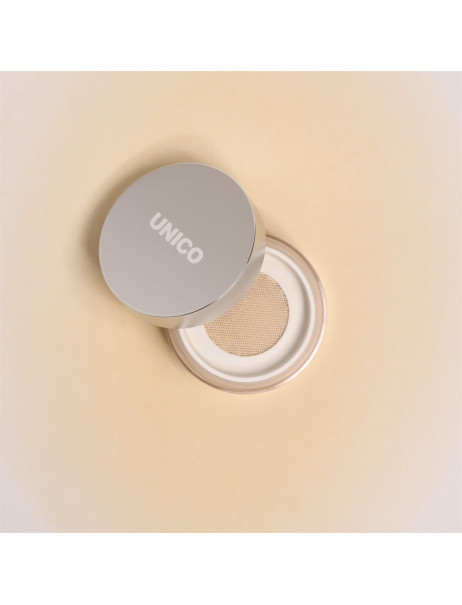 Unico Setting & Finishing Powder Eclair Бежевая BB-пудра для лица