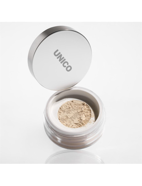 Unico Setting & Finishing Powder Eclair Бежевая BB-пудра для лица