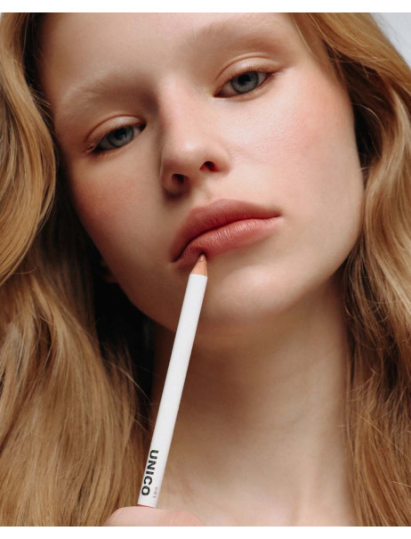 Unico Lip Pencil With Peptides Naked Карандаш для губ