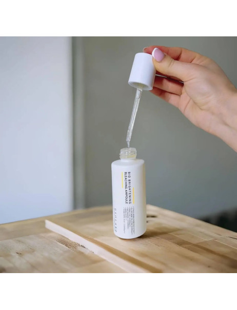 Usolab Bio Brightening Bleaching Ampoule Антиоксидантна, освітлююча та омолоджуюча сироватка