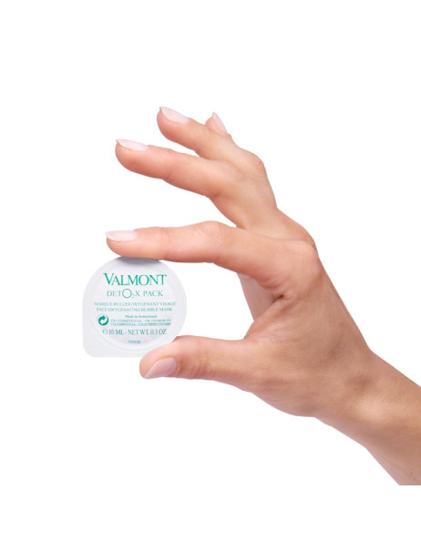 Киснева бульбашкова маска Valmont