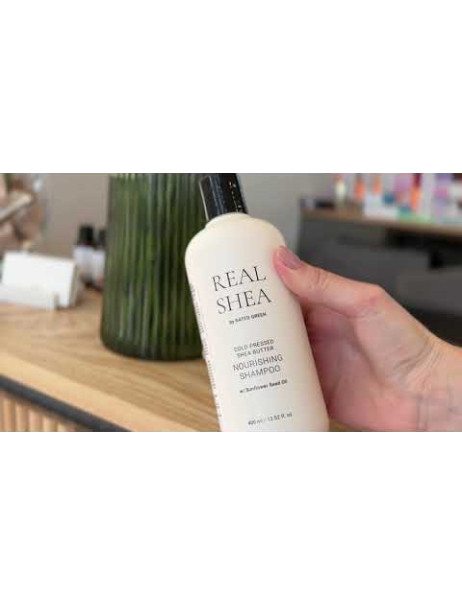 Rated Green Real Shea Butter Nourishing Shampoo Живильний шампунь для сухого, кучерявого і пошкодженого волосся