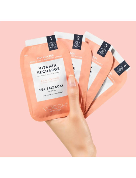 Voesh Pedi In A Box Deluxe 4 Step Vitamin Recharge Набір для педікюру делюкс 