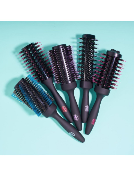 Wet Brush Smooth & Shine Round Brush Fine/Medium hair Кругла щітка для гладкості та блиску густого/кучерявого волосся