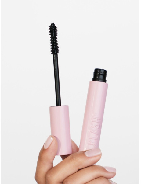 Xlash Lash Hero Mascara Универсальная тушь для ресниц с гиалуроновой кислотой