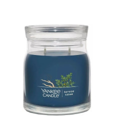 Yankee Candle Bayside Cedar Medium Ароматическая свеча Кедр на берегу залива Средняя - Написать отзыв