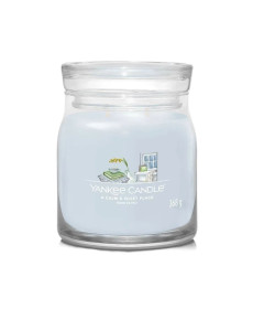 Yankee Candle A Calm & Quiet Place Medium Ароматическая свеча Спокойное и тихое место Средняя - Написать отзыв