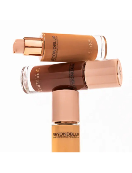 Youngblood BeyondBlur Skin Perfecting Foundation DN1 Тональная основа для совершенствования кожи