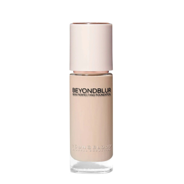 Youngblood BeyondBlur Skin Perfecting Foundation LC4 Тональная основа для совершенствования кожи