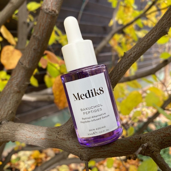 Medik8 Пептидная сыворотка с бакучиолом Bakuchiol Peptides Medik8 Пептидная сыворотка с бакучиолом Bakuchiol Peptides